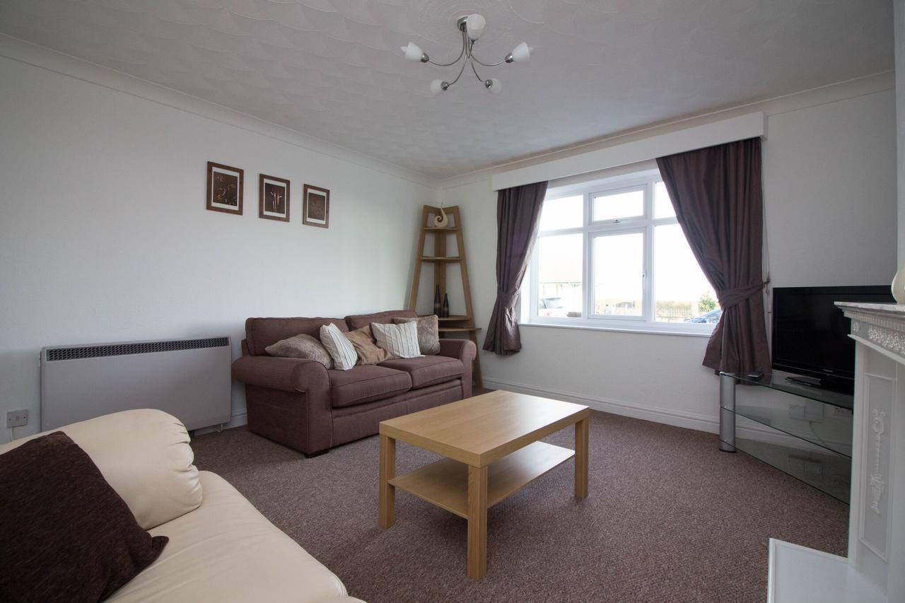 Lovely Sea Front House In Cleethorpes - Sleeps 6 외부 사진