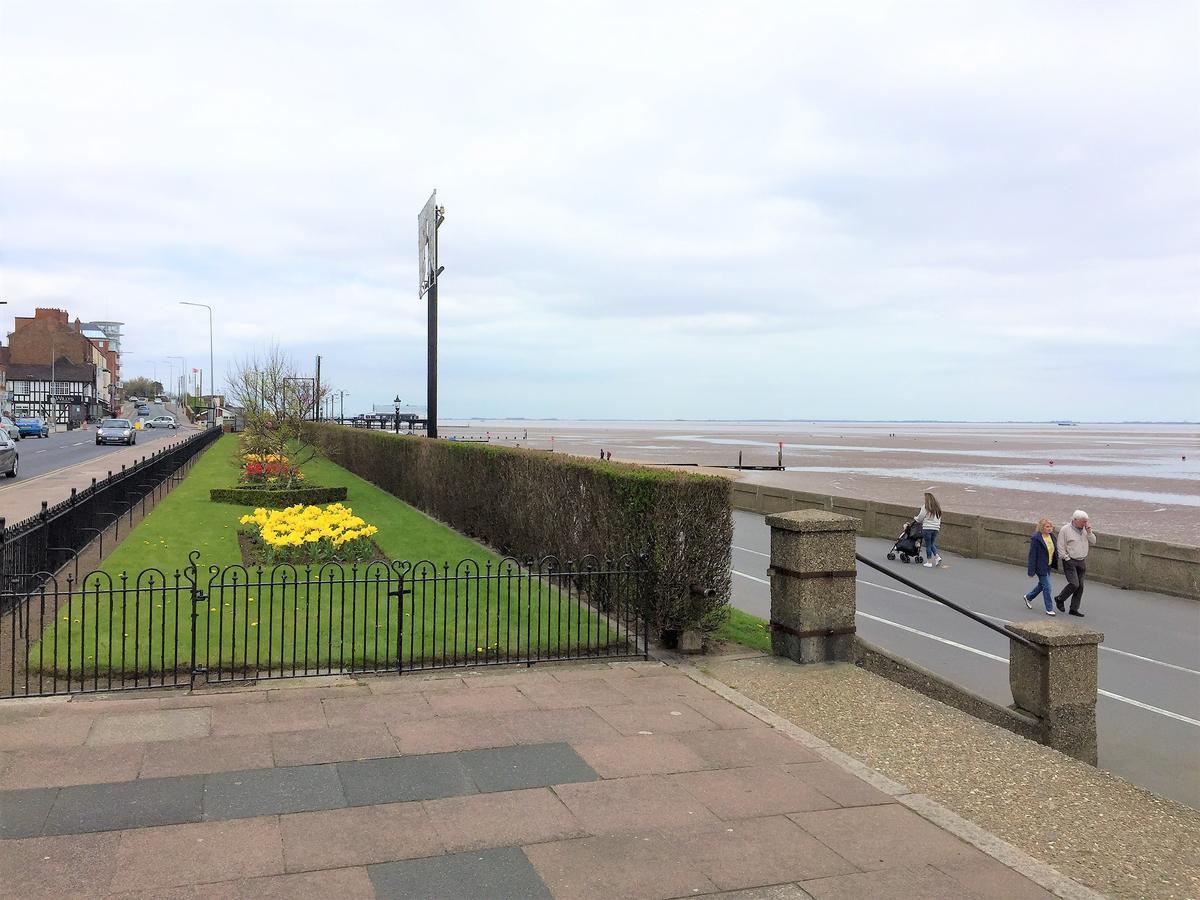 Lovely Sea Front House In Cleethorpes - Sleeps 6 외부 사진